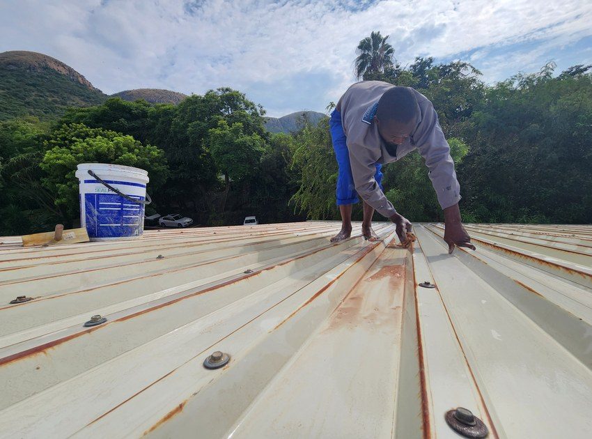 Metal Roof Waterproofing project photo 4